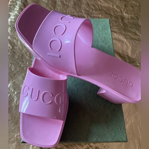 Gucci Rubber slipper and sole sandal - Picture 6 of 9